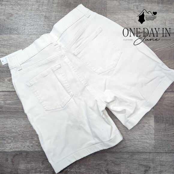 Gloria Vanderbilt Amanda Denim Shorts Size 4 - Picture 7 of 7